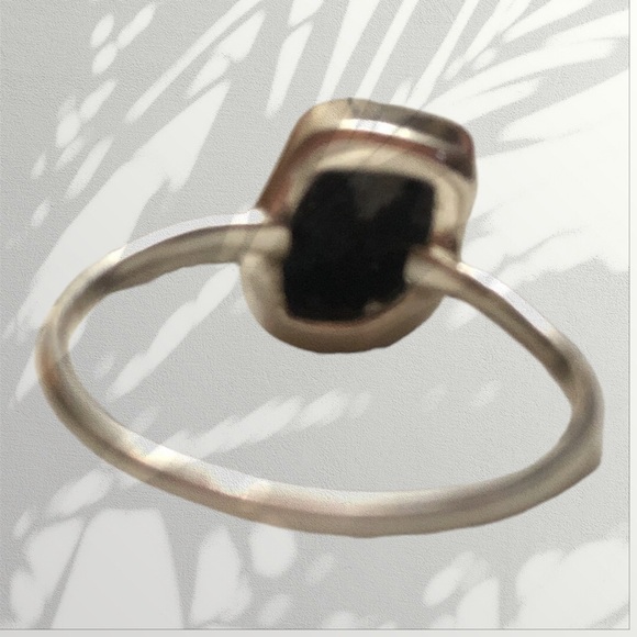 Sterling silver black tourmaline ring - Picture 3 of 10
